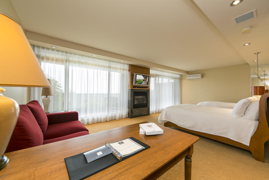 Relais & Chateaux Auberge La Pinsonniere La Malbaie Bilik gambar